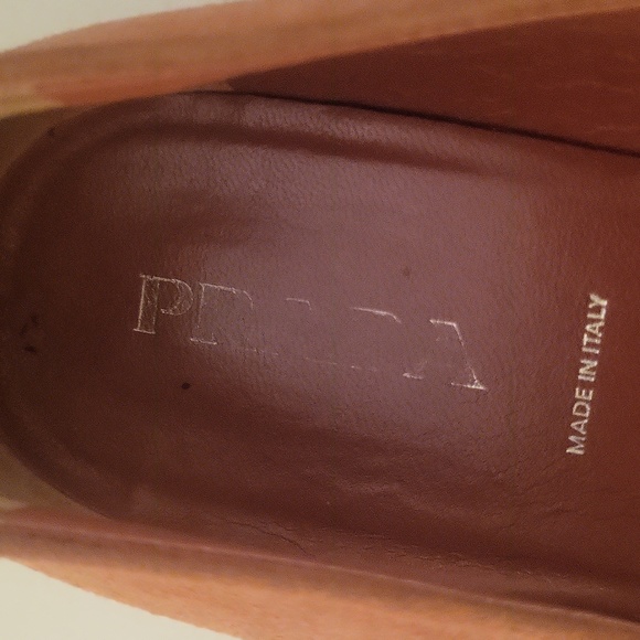 Suede Prada flats strawberry pink (medium shade of pink/red undertone) Size 7. - Picture 3 of 7